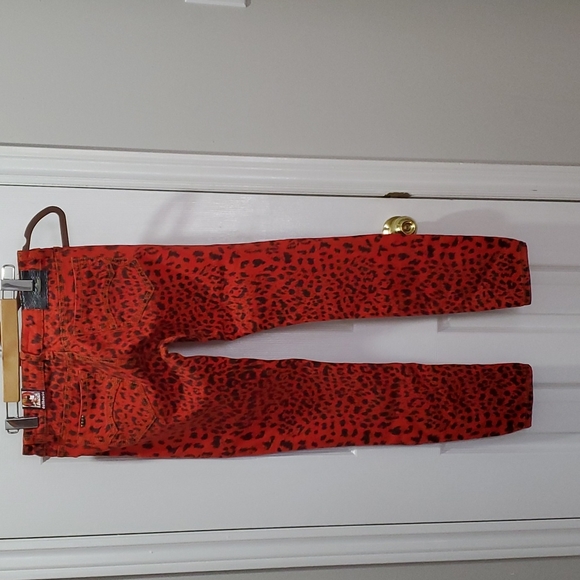 Red leopard skinny jeans - Picture 3 of 3